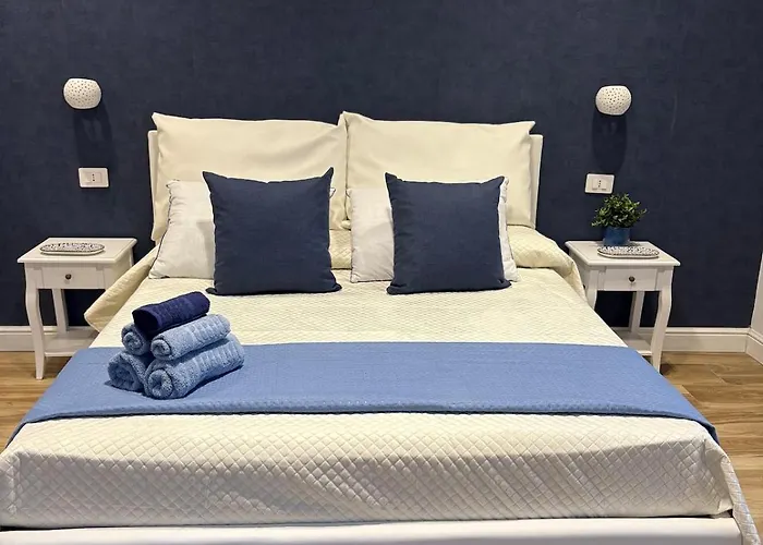 L'abbraccio Di Parthenope * 托雷德尔格雷科