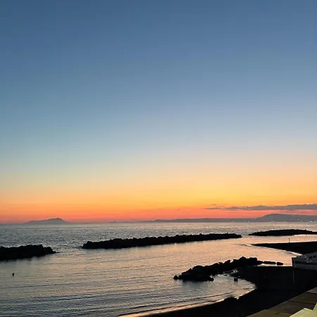 Apartament L'abbraccio Di Parthenope